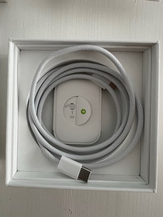 Apple AirPods Pro 2da Gen como nuevos