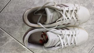 Zapatillas Adidas Blancas y Rosas