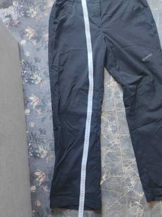 Pantalón de trekking negro