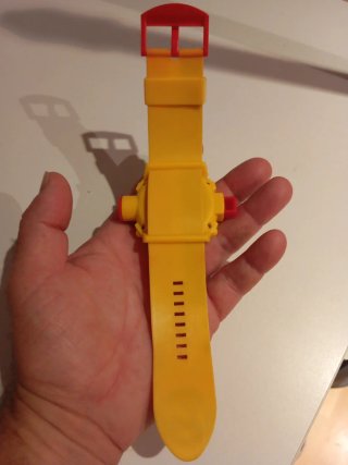 Reloj Pokémon GO proyector