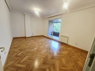 Piso en alquiler en La Hoya - Moscatelares en San Sebastián de los Reyes
