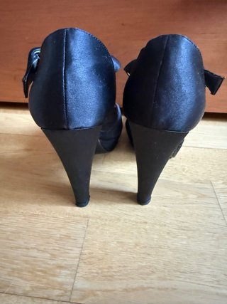 Zapatos de fiesta tacón negros