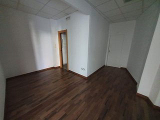 Local comercial en alquiler en San Francisco Javier en Granada