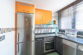 Piso en alquiler en Milán - Pumarín - Teatinos en Oviedo