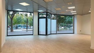 Local comercial en alquiler en Santa Eugènia en Girona