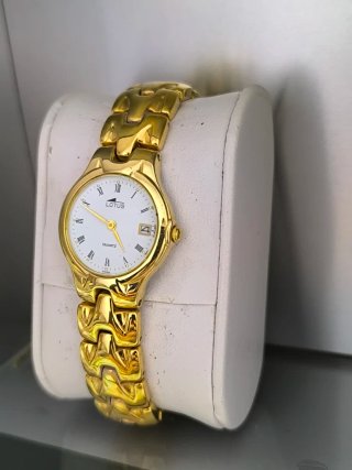 Reloj Mujer Lotus Dorado Cuarzo