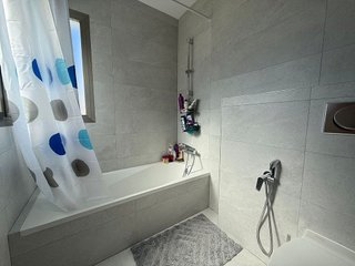 Casa adosada en alquiler en Alginet