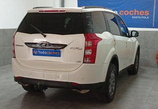 Mahindra XUV 500 2015