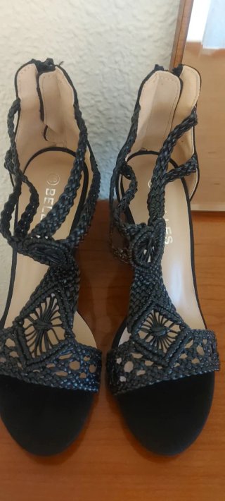 Sandalias Belle Tacon Negro Talla 36