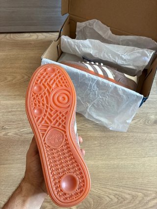 Adidas Handball Spezial color caramelo ocre mujer