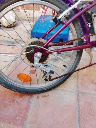 Bicicleta Morada Infantil B'Twin