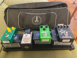 Pedalera Guitarra Eléctrica 500mm + Pedales