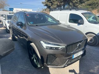 Volvo XC60 2.0 B4 D AWD R-Design Auto