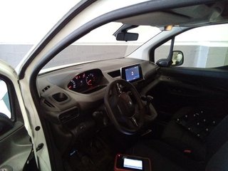 Peugeot Partner Premium Standard 600kg BlueHDi 73kW