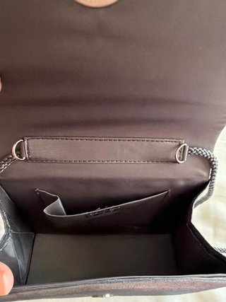 Bolso de fiesta gris irisado con lazo