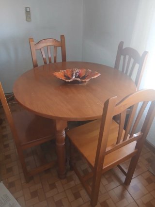 Sala de estar en madera maciza