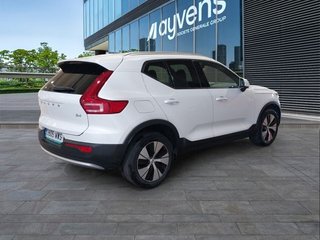 Volvo XC40 2.0 B4 G Core Auto