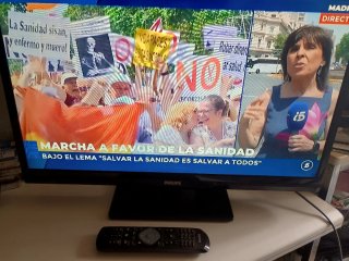 Televisor Philips 24 TDT Integrado y Mando