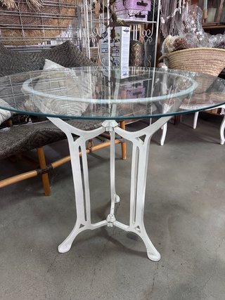 Mesa antigua forja cristal