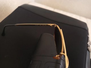 Gafas de sol Police doradas y marrones