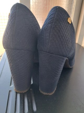 Zapatos de tacón morados talla 41