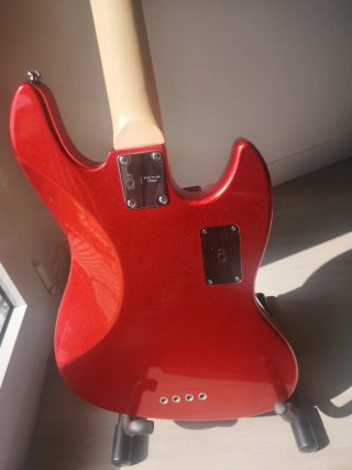 Bajo Eléctrico para Zurdos Rojo
