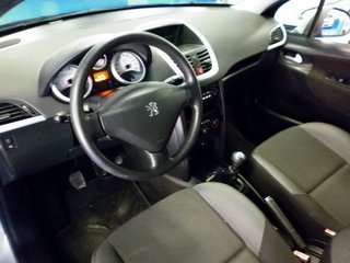 Peugeot 207 2011