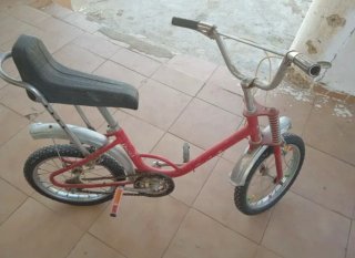 Bicicleta Motoretta Roja