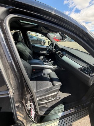 BMW X6 2011