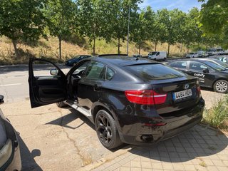 BMW X6 2011