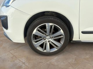 Peugeot 3008 2016