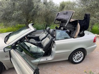 Volvo C70 2000