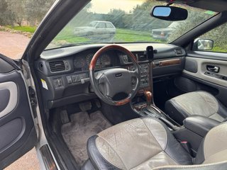 Volvo C70 2000