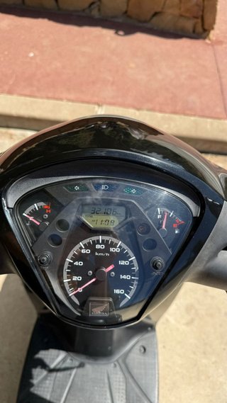 Honda SH125i Scooter Negra