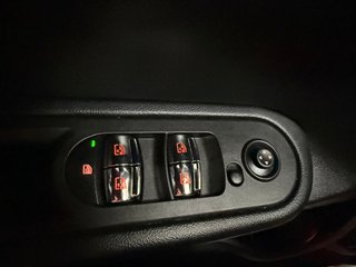 MINI COUNTRYMAN COOPER AUTOMATICO