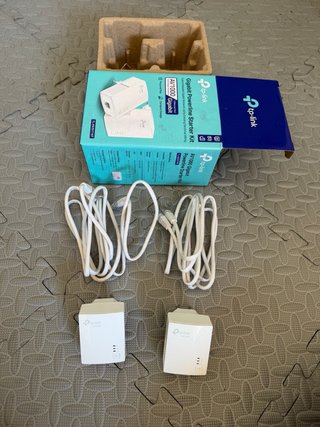 TP-Link AV1000 Gigabit Powerline Starter Kit