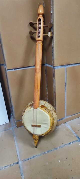 Ukelele de Calabaza Artesanal