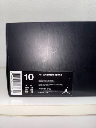 Jordan 11 Space Jam