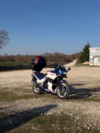 Kawasaki GPZ 500 S
