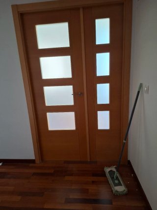 Puerta de madera
