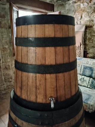 Barrica de vino de madera