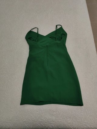 Vestido verde tirantes drapeado