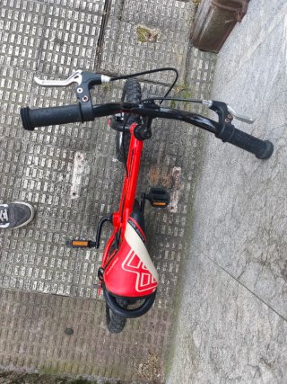 Bicicleta Monty 12 Roja