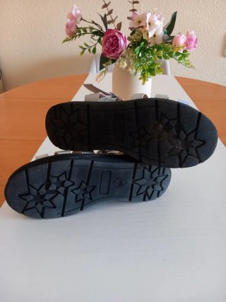 Talla 35 Sandalias romanas plateadas con plataform