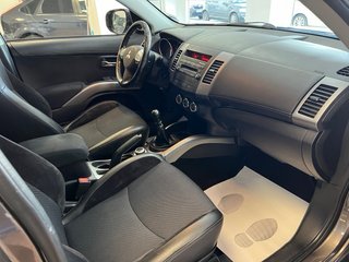 Mitsubishi Outlander 2009