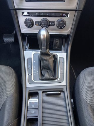 VOLKSWAGEN Golf 1.4 TSI BMT Advance DSG 122
