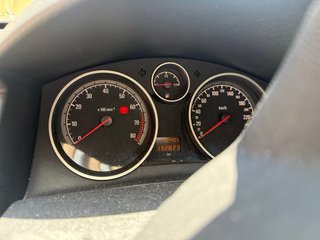 Opel Astra 1.6 105CV · 133.000 km · Única dueña