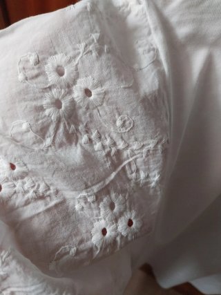 Camiseta Zara Blanca. Sin etiqueta, sin estrenar