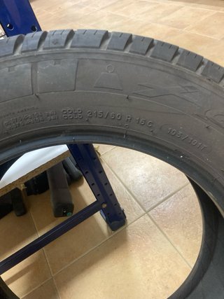 Neumático 215/60 R16 C