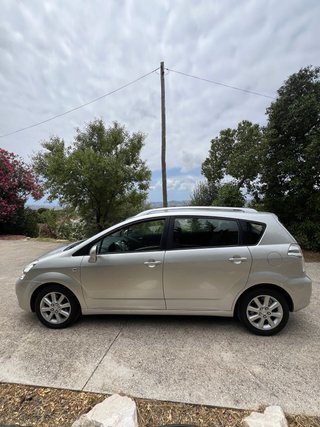 Toyota Corolla Verso 2005 7 Plazas 181000 Kms